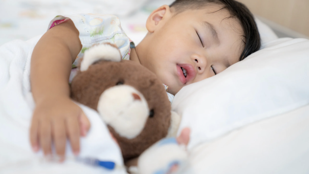 Como ajudar meu filho a dormir melhor? Dicas práticas para pais